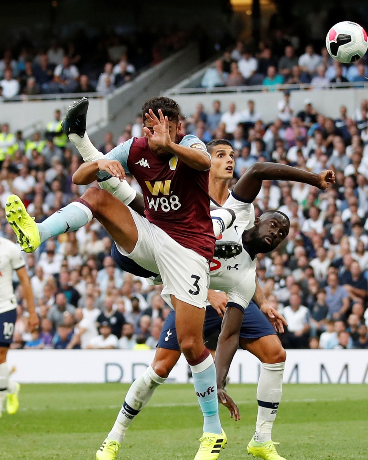 KAIYUNAPP-关于阿斯顿维拉迎英超关键赛，冲刺阶段战术微调，引发热议，身体对抗强度拉满的信息