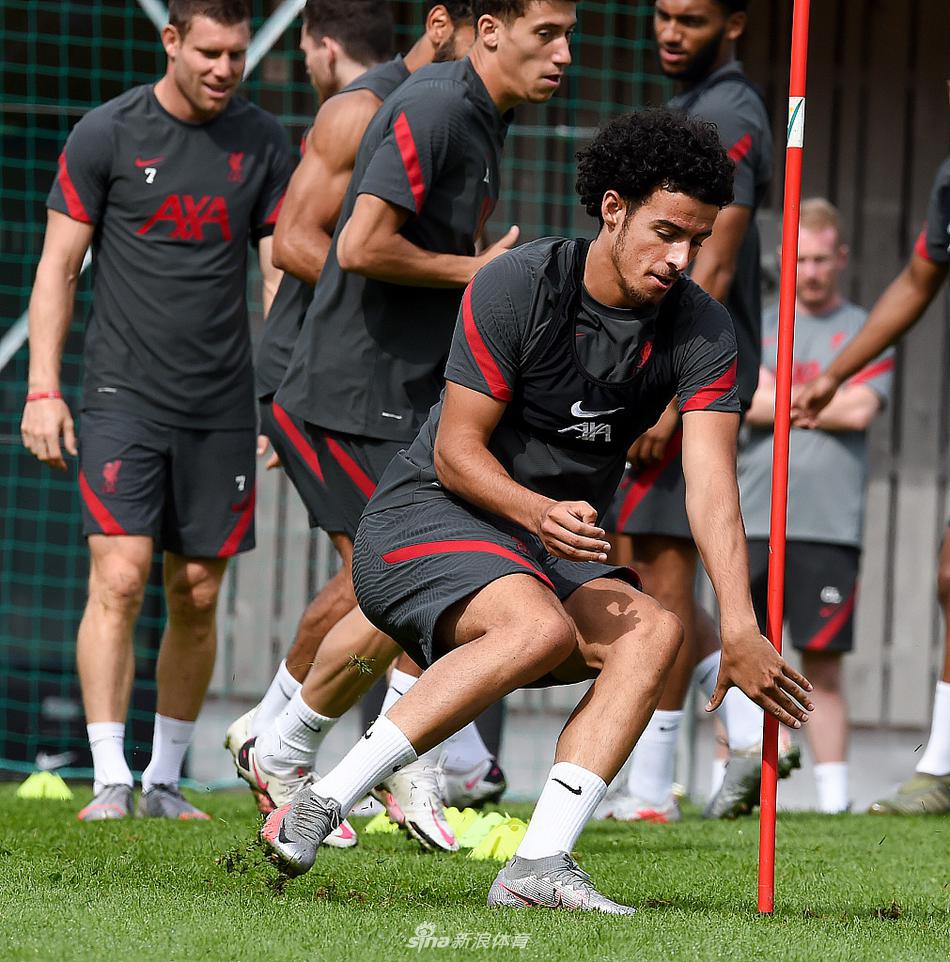 KAIYUNAPP-包含国际比赛日新疆广汇备战英超，门线救险细节曝光，媒体盛赞，球队文化再被提及的词条